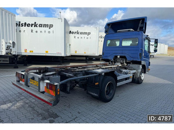 Camión portacontenedore/ Intercambiable Mercedes-Benz Atego 816 Day Cab, Euro 5, BDF / EPS automatic / standklima / Hydraulic system: foto 5