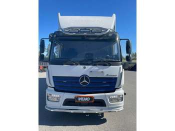 Camión isotérmico MERCEDES-BENZ Atego 1527