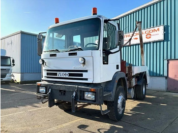 Camión portacontenedor de cadenas IVECO EuroCargo 135E