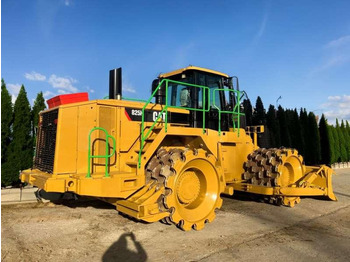 Compactador Caterpillar 825H: foto 3