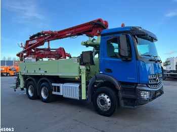 Camión bomba de hormigón Mercedes-Benz Arocs 2635 6x4 Euro 6 Schwing 24 meter concrete pump Just 85.412 Km!: foto 4