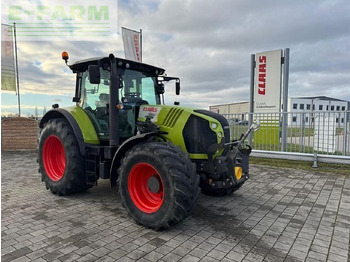 Tractor CLAAS Arion 650