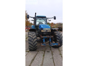 Tractor New Holland 8560: foto 4