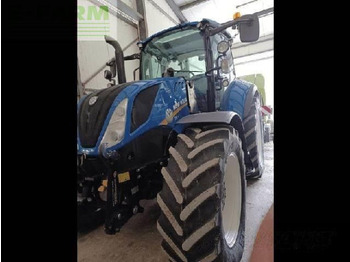 Tractor NEW HOLLAND T5