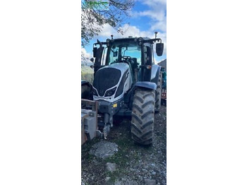 Tractor VALTRA N134