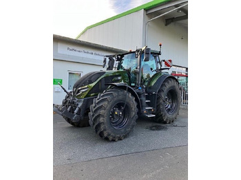 Tractor VALTRA