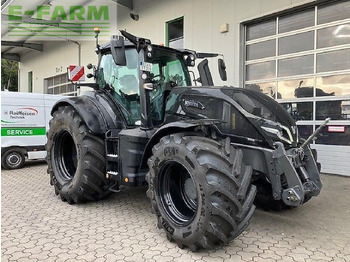 Tractor VALTRA