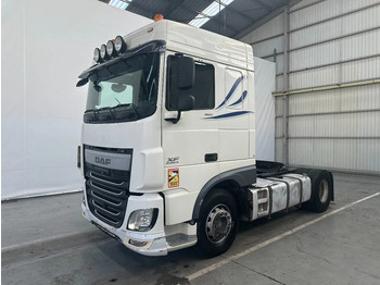 Cabeza tractora DAF XF 106 460