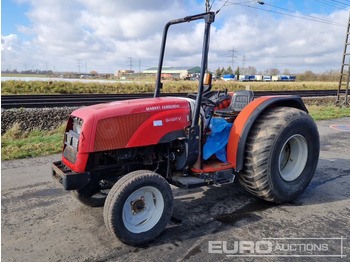 Tractor MASSEY FERGUSON