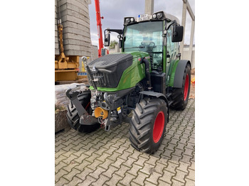 Tractor FENDT 211 P Vario