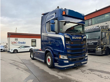 Cabeza tractora SCANIA S 650