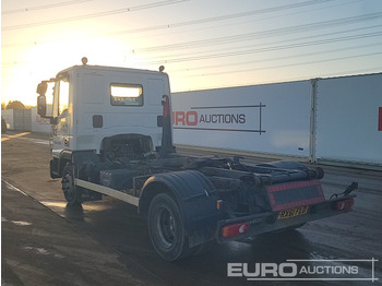 Camión multibasculante Iveco 75E16: foto 3