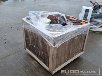 Equipo de construcción Makita 110 Volt Jigsaw, 110 Volt Planer, Hilti 110 Volt Vacuum , 240 Volt Distribution Box, 415 Volt Distribution Box, Quick Cut Saw Trolley, Metabo 110 Volt Grider (2 of), Hilti WSJ 850 110 Volt Jigs: foto 4