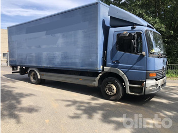 Camión caja cerrada Mercedes Benz Atego 1223: foto 2