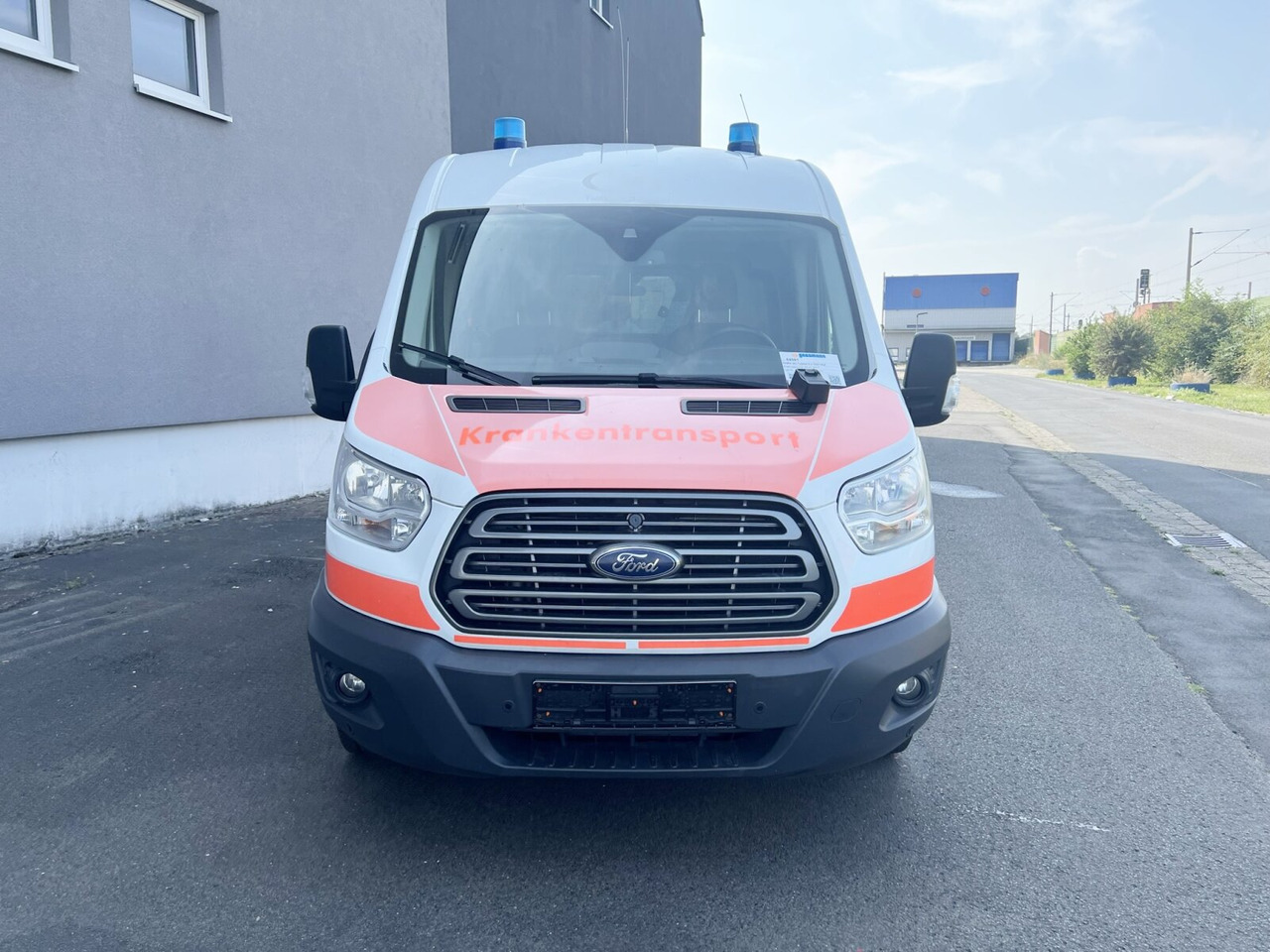 Leasing para Ford Transit 2.2 TDCI 4x2 Transit 2.2 TDCI 4x2, Krankentransporter Ford Transit 2.2 TDCI 4x2 Transit 2.2 TDCI 4x2, Krankentransporter: foto 8