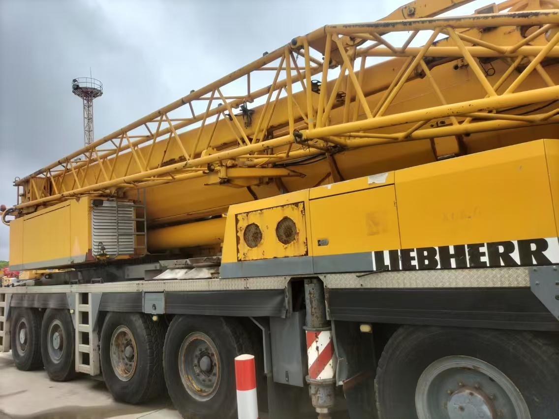 Autogrúa LIEBHERR: foto 6