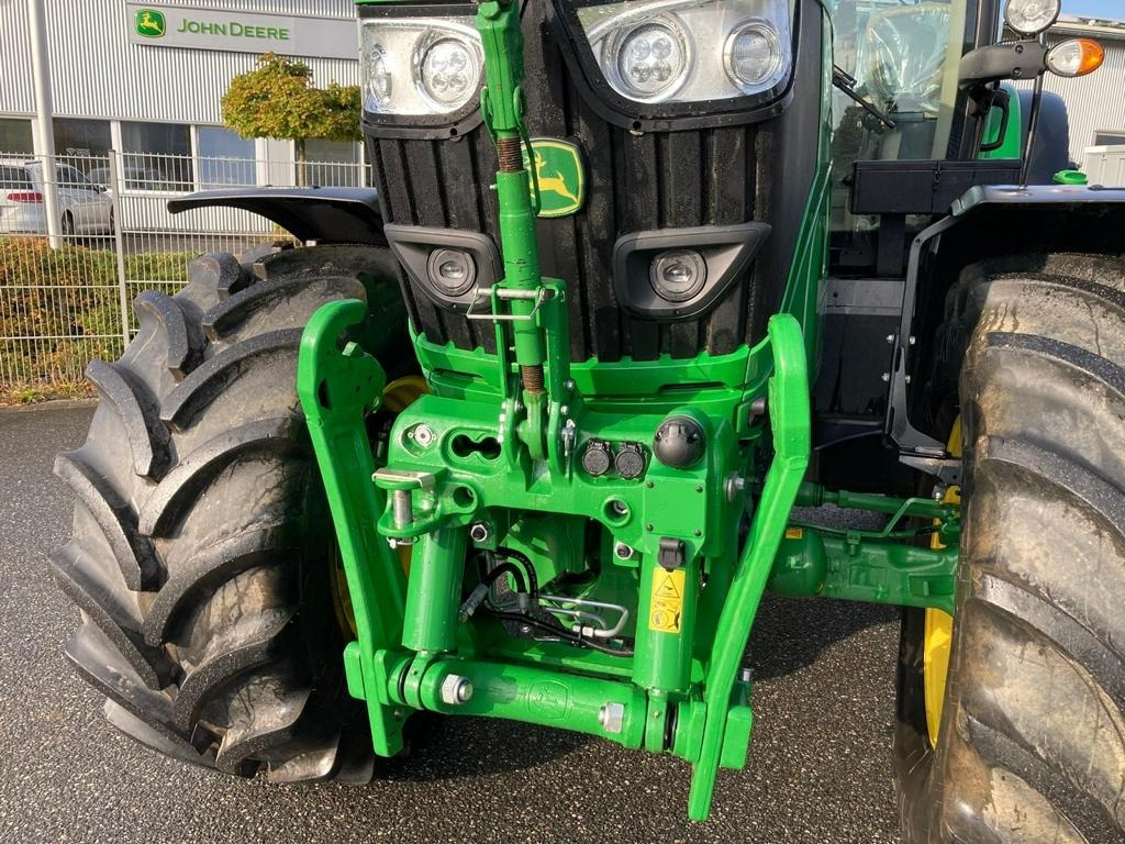 Tractor nuevo John Deere 6R185: foto 17