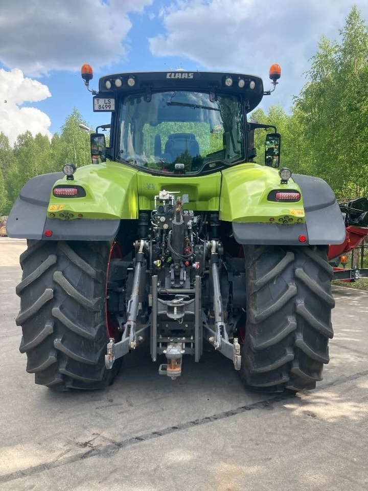 Tractor Claas Axion 960: foto 6