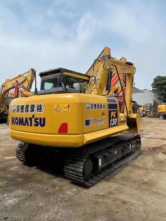 Excavadora de cadenas Used Japan Original 13ton Komatsu PC130-7 Excavator  hydraulic crawler excavator: foto 7