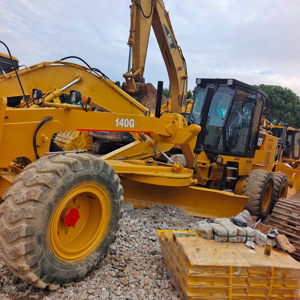 Grader CAT 140 G: foto 8