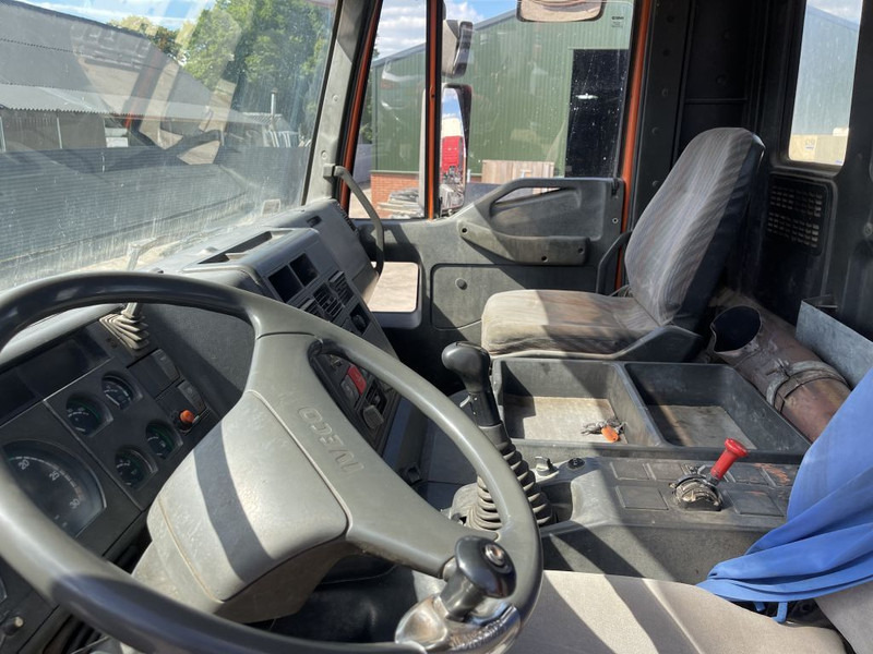 Camión chasis Iveco Eurotrakker 340 E34: foto 10