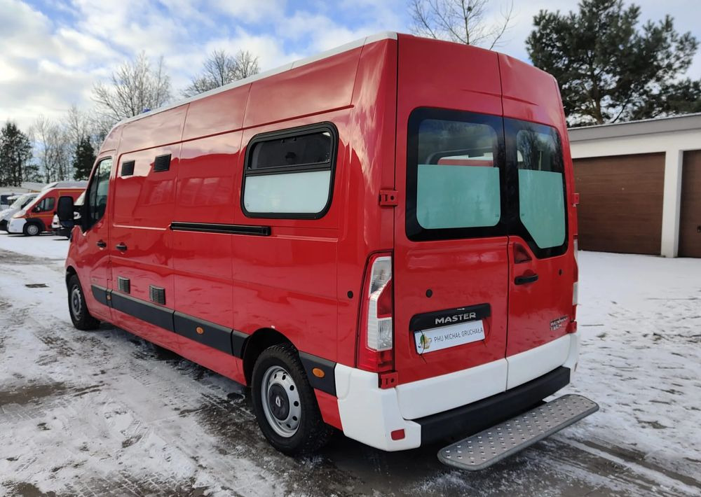 Ambulancia Renault Master: foto 16