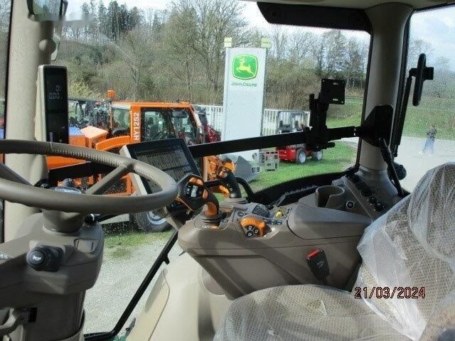 Tractor John Deere 6R 130: foto 13