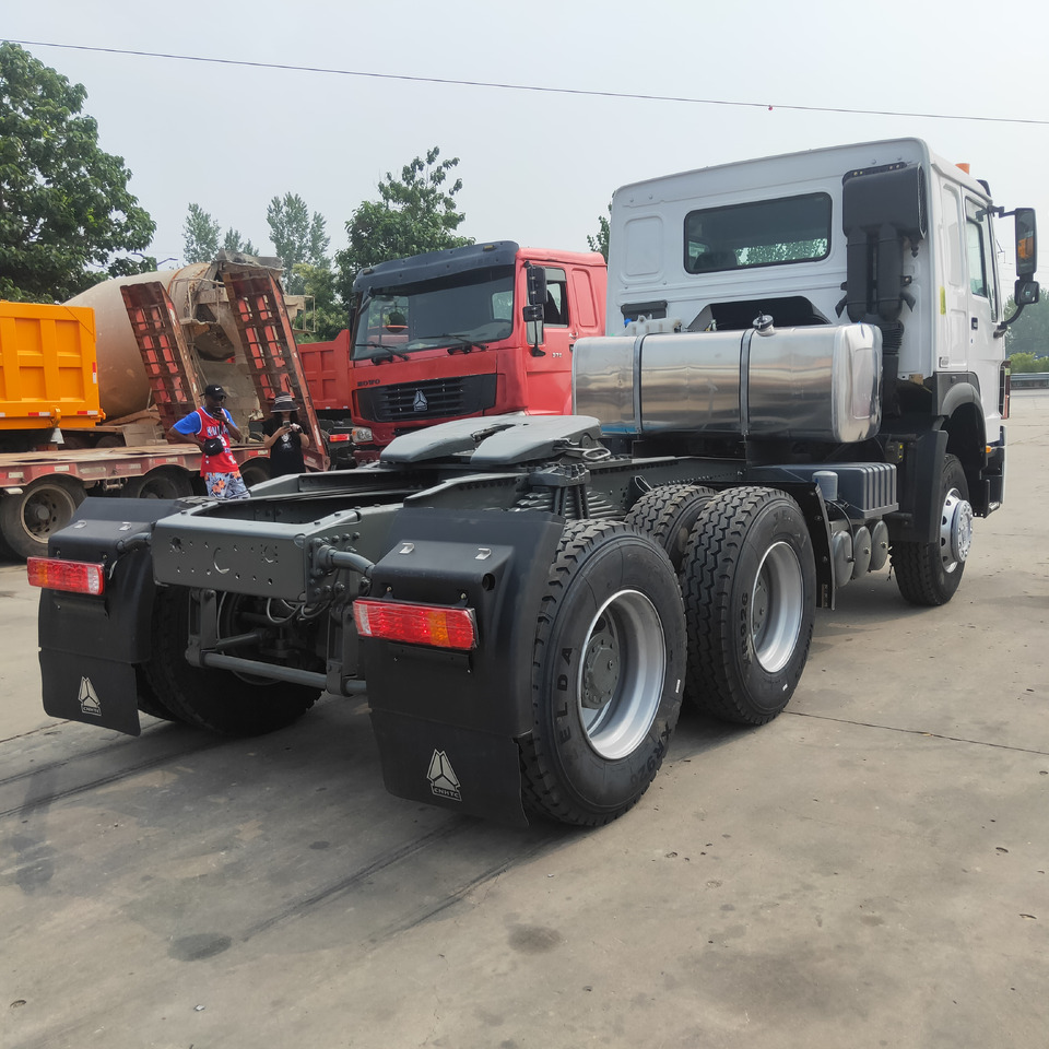 Cabeza tractora SINOTRUK HOWO: foto 6