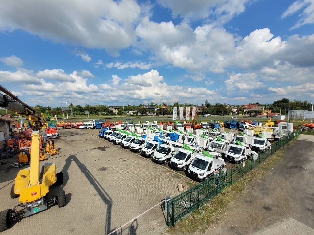 Camión con plataforma elevadora GSR E 169TR - Iveco Daily 35S12 - bucket truck boom: foto 25