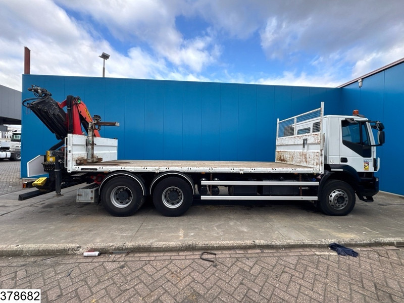 Camión caja abierta, Camión grúa Iveco Trakker 360 6x4, EURO 6. Palfinger, Remote: foto 15