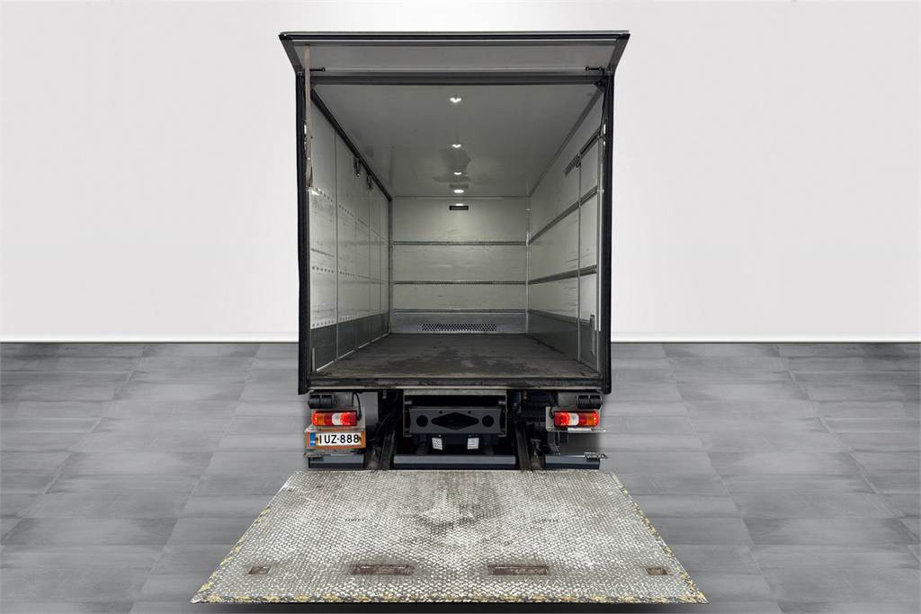 Camión caja cerrada Mercedes-Benz Atego 1224L 6,2m KSA-kori + PL: foto 7