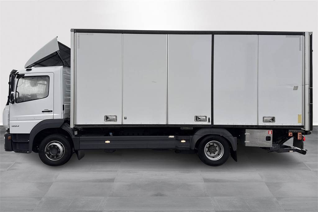 Camión caja cerrada Mercedes-Benz Atego 1224L 6,2m KSA-kori + PL: foto 11