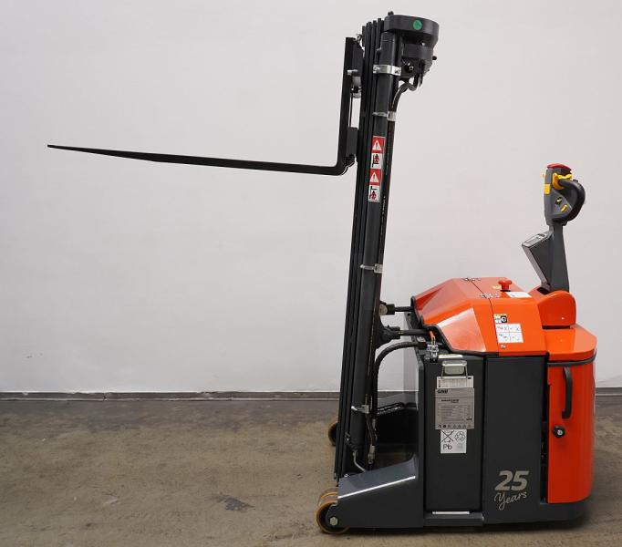 Apilador Combilift CS1250: foto 6