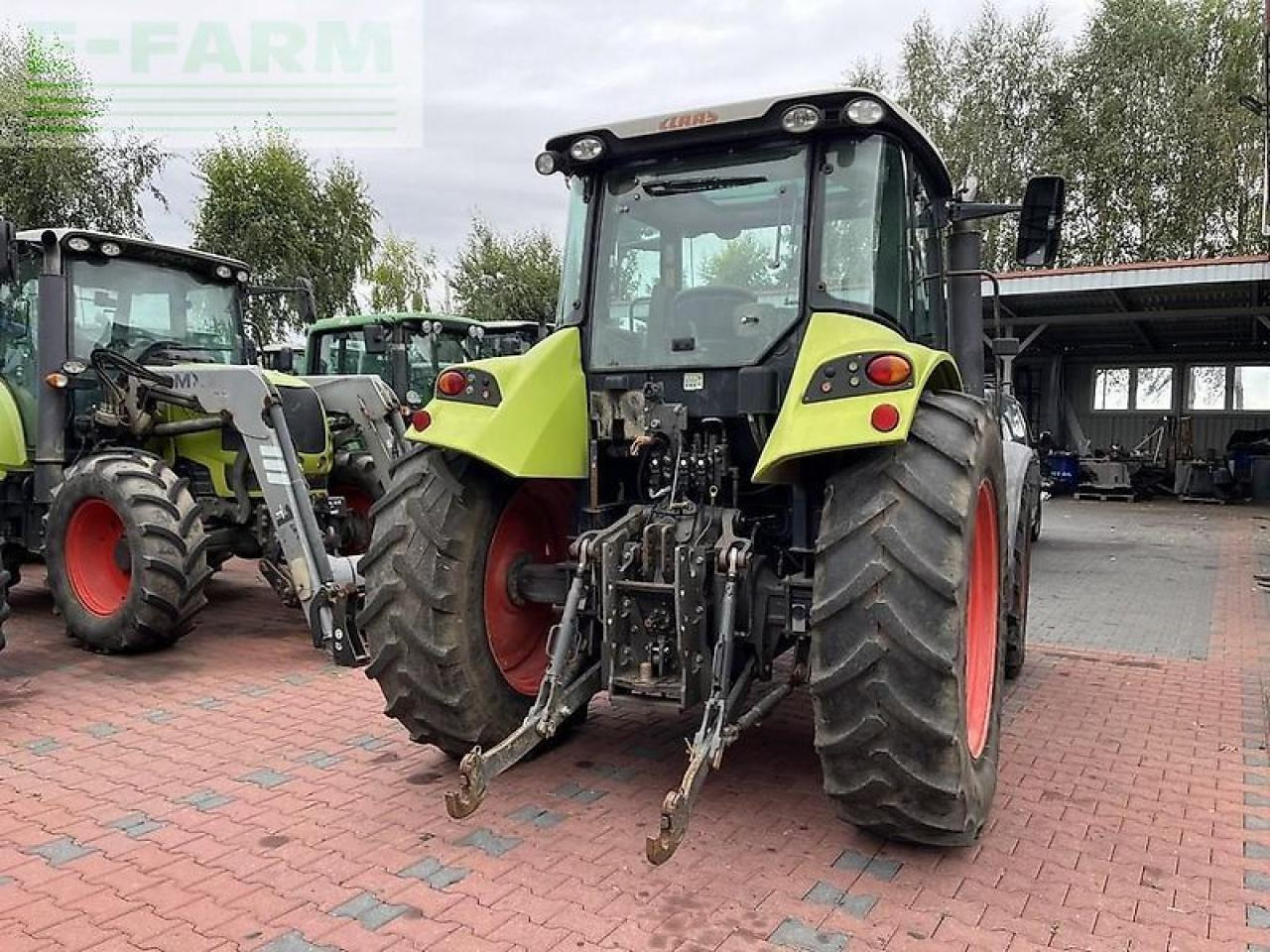 Tractor CLAAS arion 420 cis: foto 6