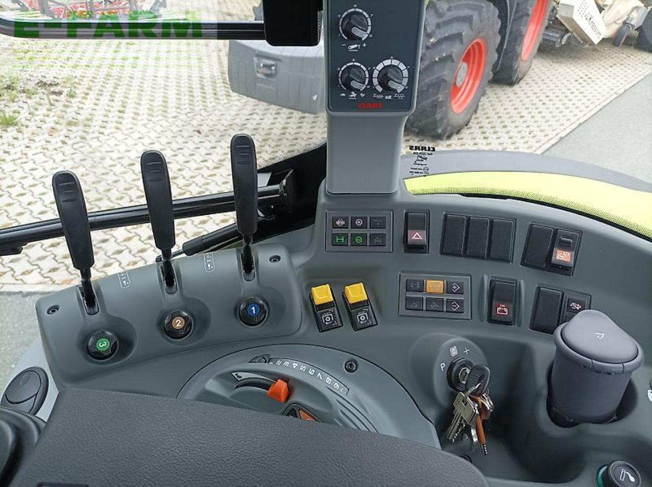 Tractor CLAAS arion 450 cis CIS: foto 8