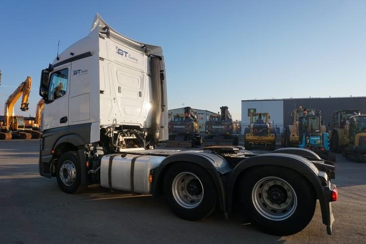 Cabeza tractora Mercedes-Benz Actros 2658 3 Units Package: foto 8