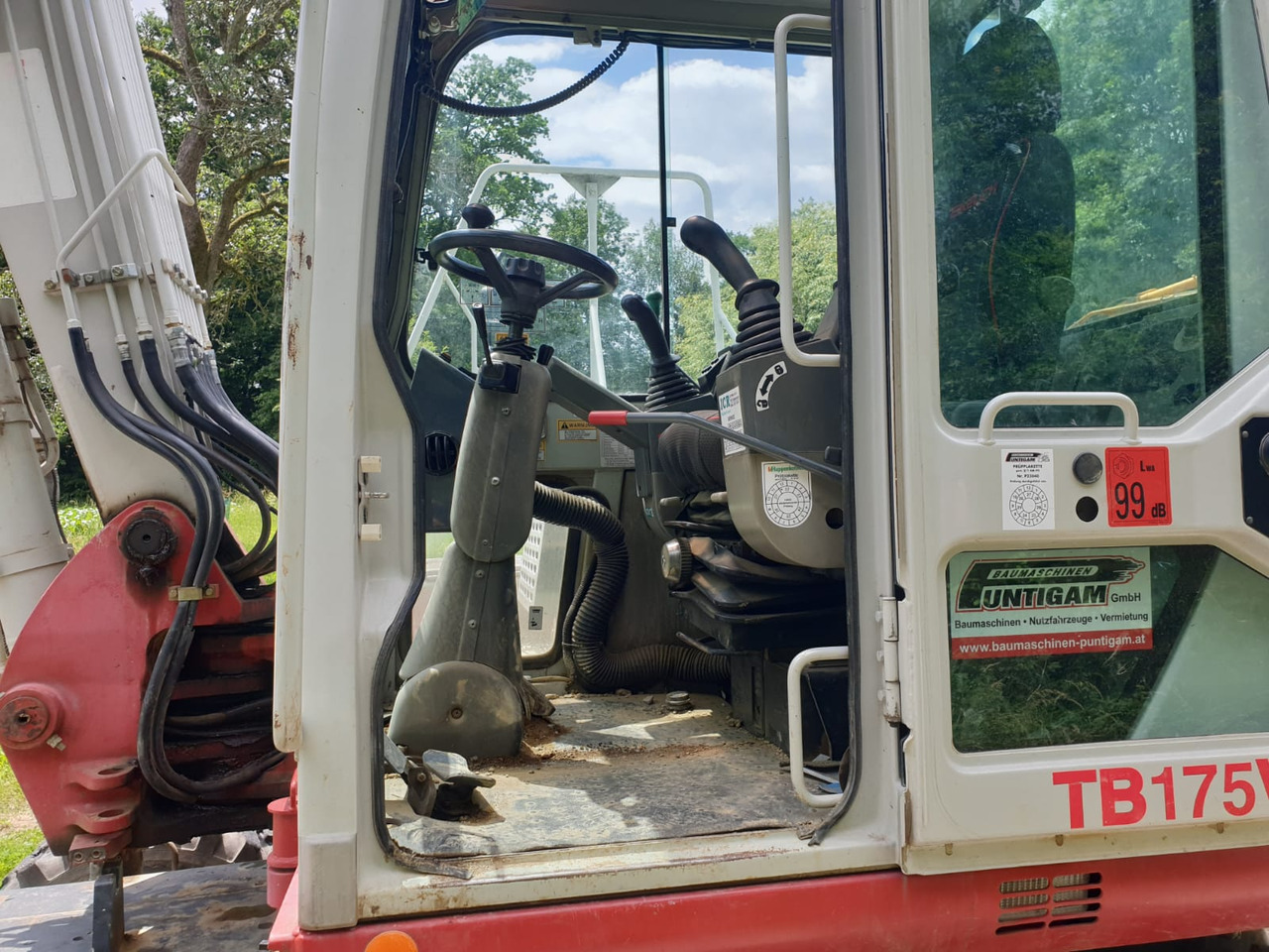 Excavadora de ruedas TAKEUCHI TB 175W: foto 16