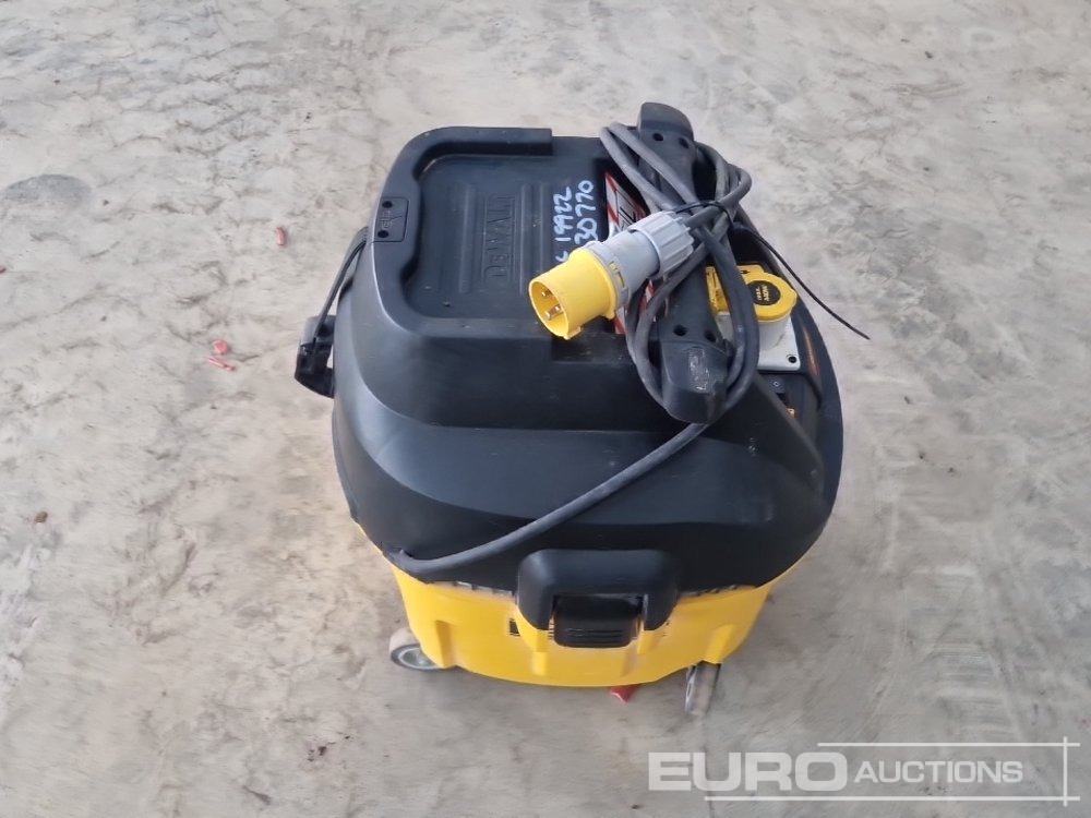 Equipo de construcción Dewalt DWV901L 110 Volt Industrial Vacuum Cleaner: foto 6