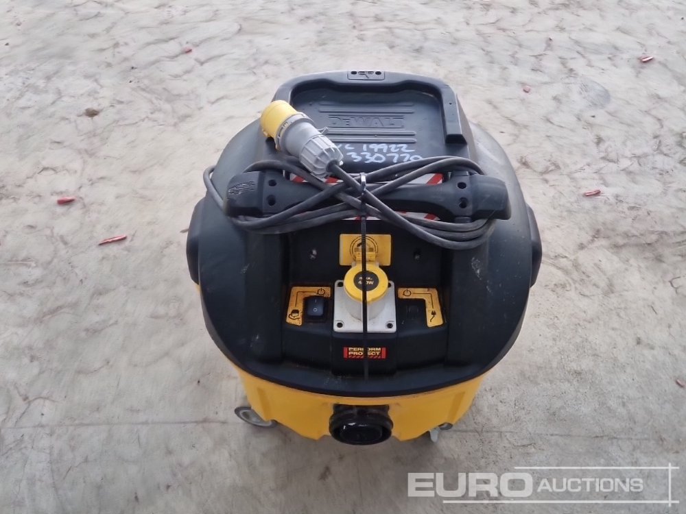 Equipo de construcción Dewalt DWV901L 110 Volt Industrial Vacuum Cleaner: foto 8