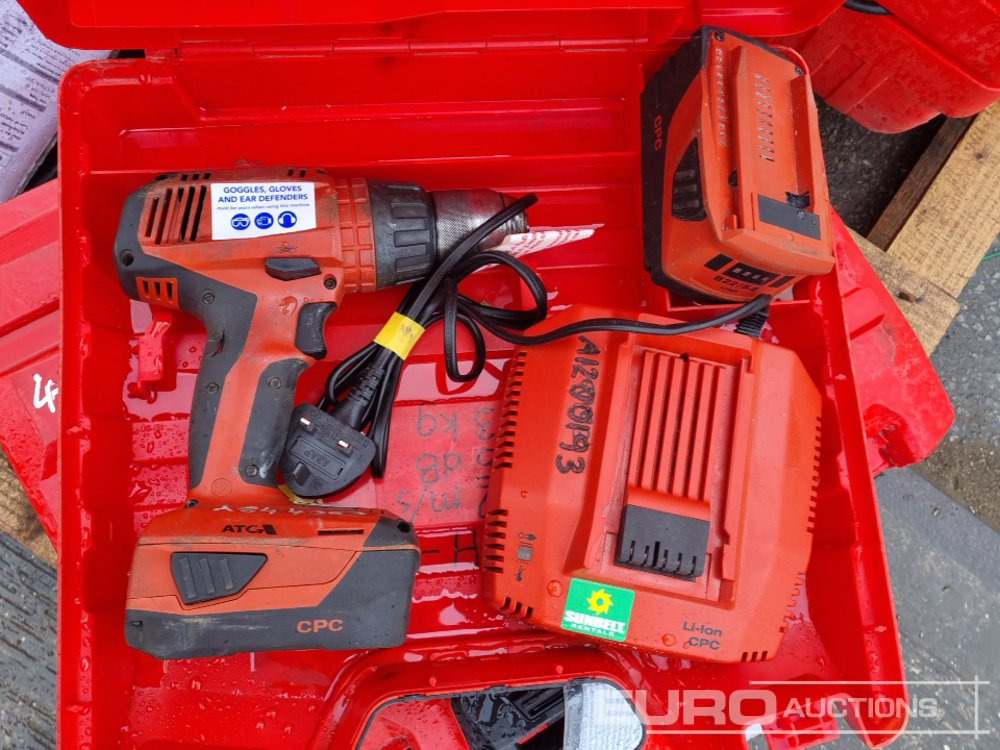 Equipo de construcción Hilti 110Volt Hand Held Breaker (2 of), 110Volt Hammer Drill (2 of), 110Volt Circular Saw (2 of), Battery Rivit Gun, Battery Drill: foto 10