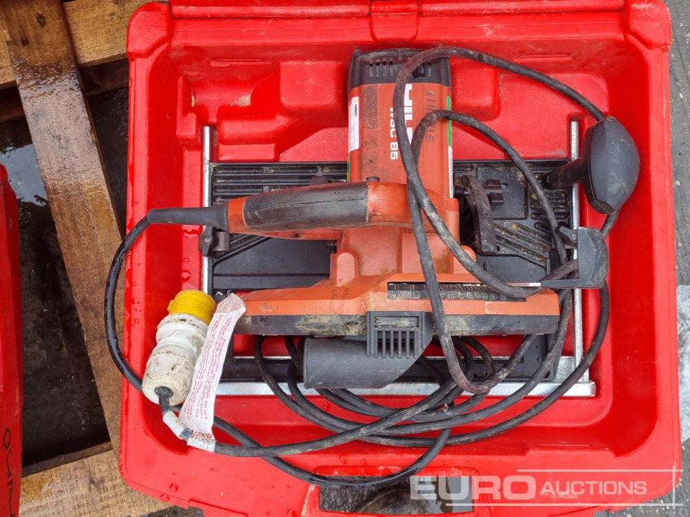 Equipo de construcción Hilti 110Volt Hand Held Breaker (2 of), 110Volt Hammer Drill (2 of), 110Volt Circular Saw (2 of), Battery Rivit Gun, Battery Drill: foto 15