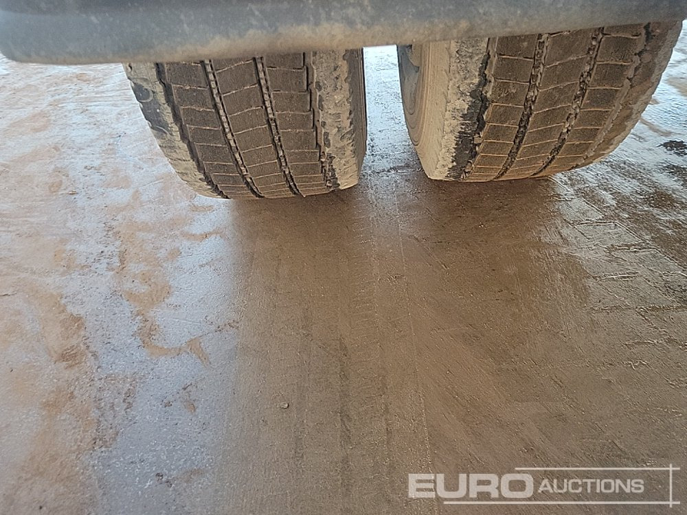 Camión multibasculante Iveco 75E16: foto 13