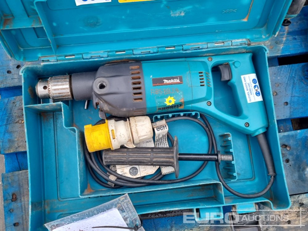 Equipo de construcción Makita 110Volt AVT HR5212C Hammer Drill, RP1801 Plunge Router, 9565P Angle Grinder, GA50 Angle Grinder, 8406 Core Drill (2 of): foto 14