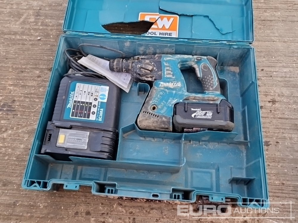 Equipo de construcción Makita 110Volt Impact Gun, 110Volt Hammer Drill, Battery Impact Gun (2 of), Battery Hammer Drill, Spectra Laser Level: foto 14