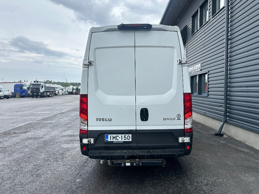 Furgón Iveco Daily 35S17: foto 6