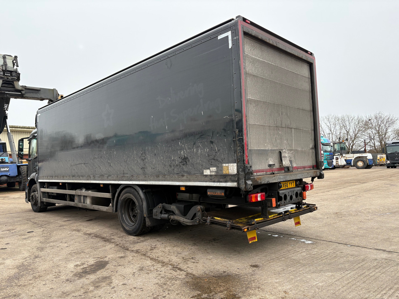 Camión caja cerrada MERCEDES-BENZ ANTOS: foto 6