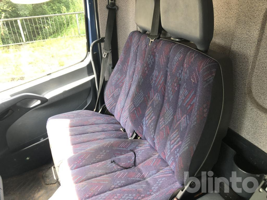 Camión caja cerrada Mercedes Benz Atego 1223: foto 18